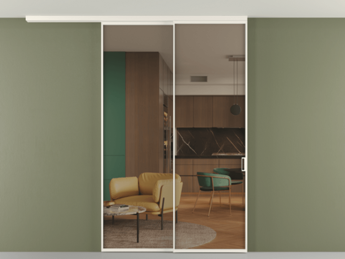 Перегородка Формато вдоль стены на потолок 2 створки с синхронным механизмом АЛПР 040.01 Алюминий пудровый белый Прозрачное бронзовое стекло, триплекс Цена 15590 AZE | Volhovec