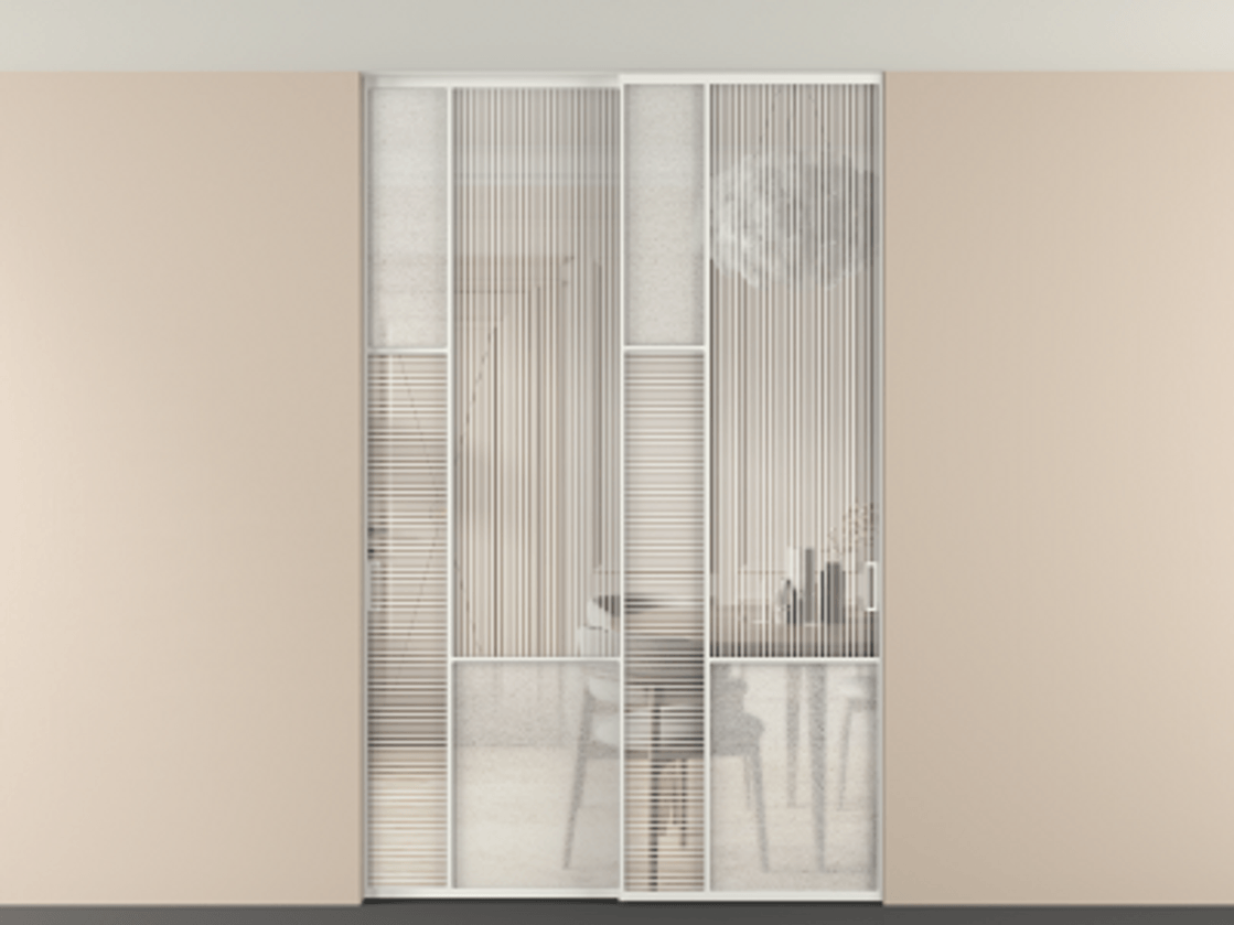 Перегородка Мозаик внутри проёма скрытое крепление в потолок 2 створки АЛПР 041.13 Алюминий светло-серый Рифлёное стекло "Дюна", триплекс, 6 мм + Фактурное стекло "Лёд", триплекс Цена 17750 AZE | Volhovec
