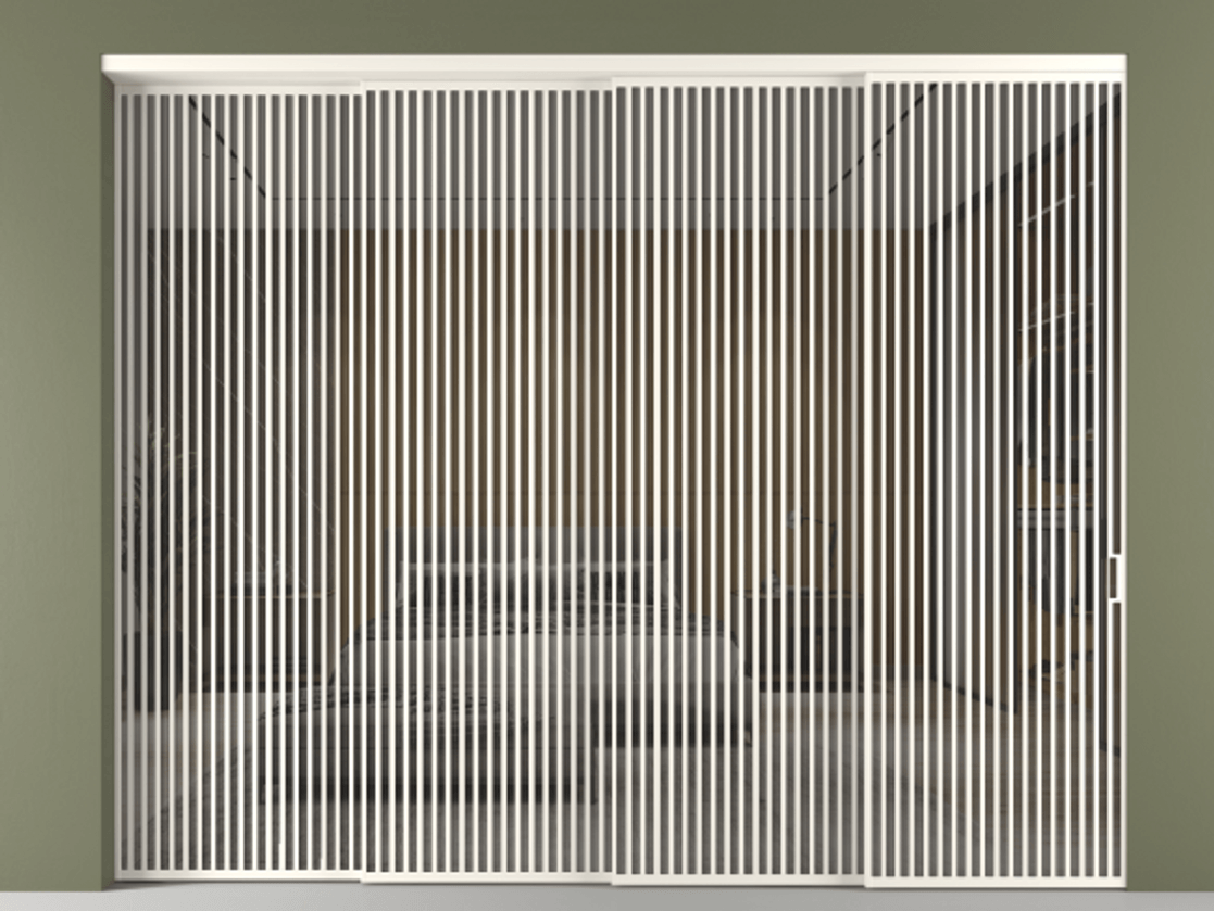 Перегородка Формато внутри проёма 4 створки с синхронным механизмом АЛПР 040.06 Алюминий пудровый белый Рефлективное серое стекло "Стопсол", калёное Цена 41850 AZE | Volhovec