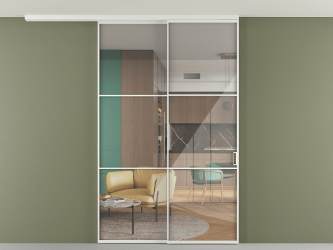 Перегородка Формато вдоль стены на потолок 2 створки с синхронным механизмом АЛПР 040.03 Алюминий белоснежный Рефлективное прозрачное стекло "Стопсол", калёное Цена 15160 AZE | Volhovec