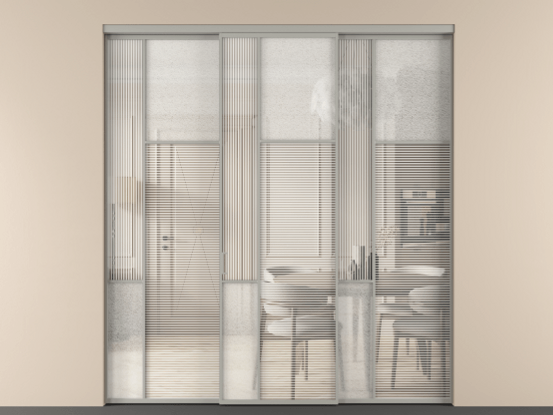 Перегородка Мозаик внутри проёма 3 створки АЛПР 041.11 Алюминий нейтральный серый Рифлёное стекло "Дюна", триплекс, 6 мм + Фактурное стекло "Лёд", триплекс Цена 19050 AZE | Volhovec