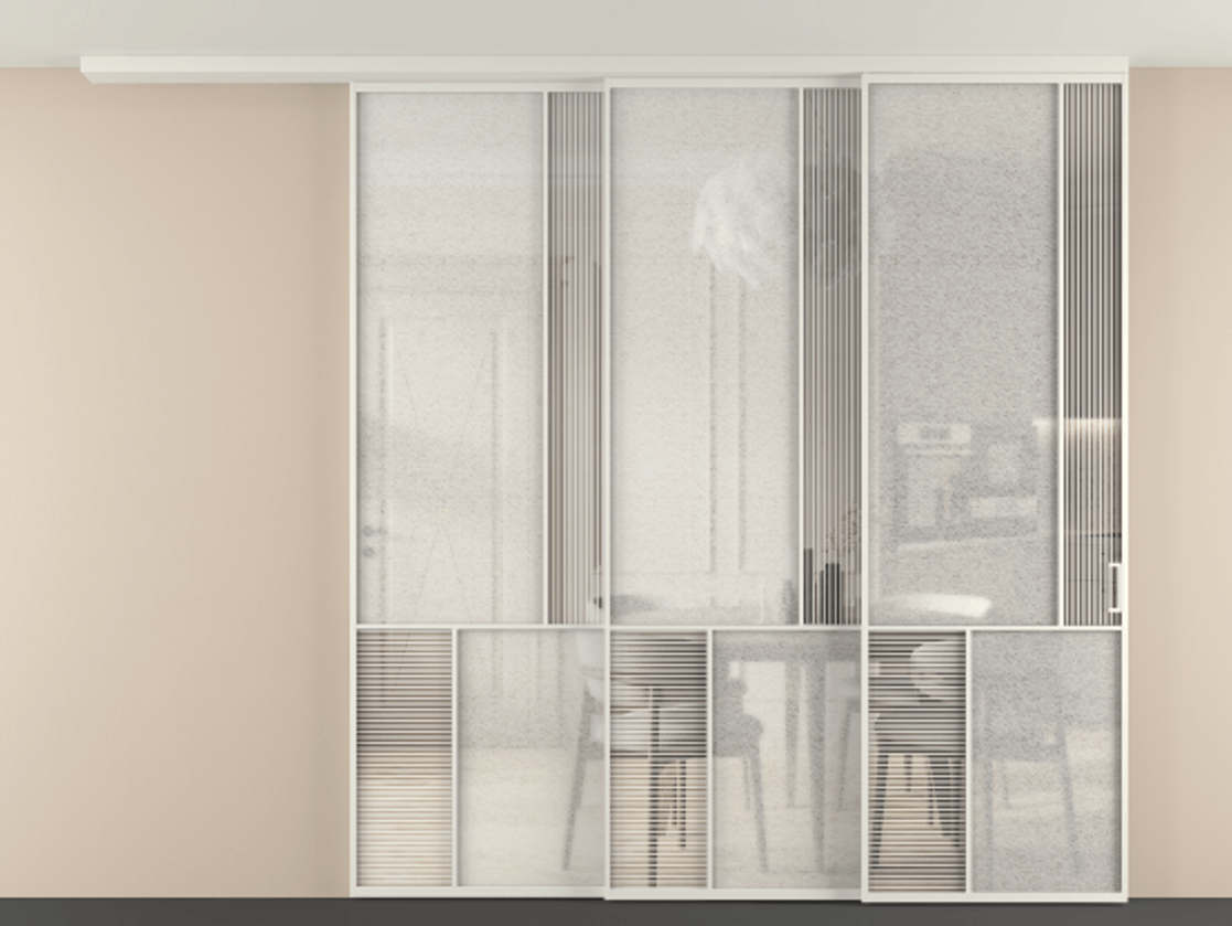 Перегородка Mosaic вдоль стены на потолок 3 створки с синхронным механизмом АЛПР 041.21 Алюминий Белый Рифлёное стекло "Дюна", триплекс, 6 мм + Фактурное стекло "Лёд", триплекс Цена 25990 AZE | Volhovec