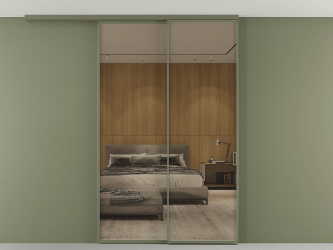 Перегородка Формато вдоль стены на потолок 2 створки с синхронным механизмом АЛПР 040.01 Алюминий оливковый тёмный Рефлективное бронзовое стекло "Стопсол", калёное Цена 2125300 AMD | Volhovec