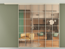 Перегородка Formato вдоль стены на потолок 3 створки с синхронным механизмом